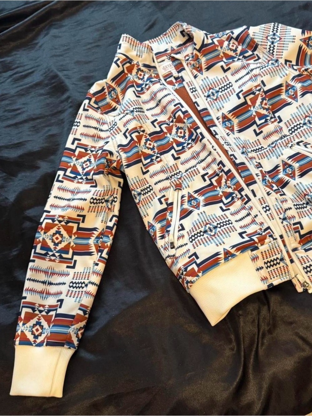 Shyanne Cream Zip-Up Sweater Jacket with Multicolor Aztec Print